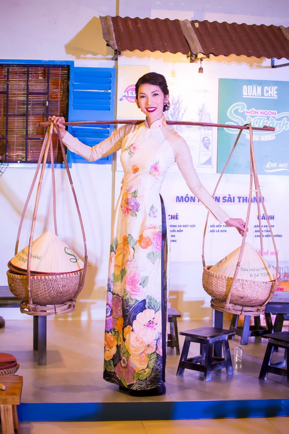 dam-vinh-hung-298-6-ngoisao.vn-w580-h870 2 ẩm thực Sài Thành, Đàm Vĩnh Hưng, Sao việt