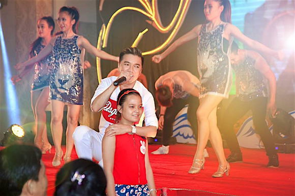 nguyen-quoc-buu-318-17-ngoisao.vn-w580-h386 0 Photographer Nguyễn Quốc Bửu, Vuông Tròn - Wedding Studio, Chụp Ảnh Cưới Nha Trang, Chụp Ảnh Cưới Nha Trang