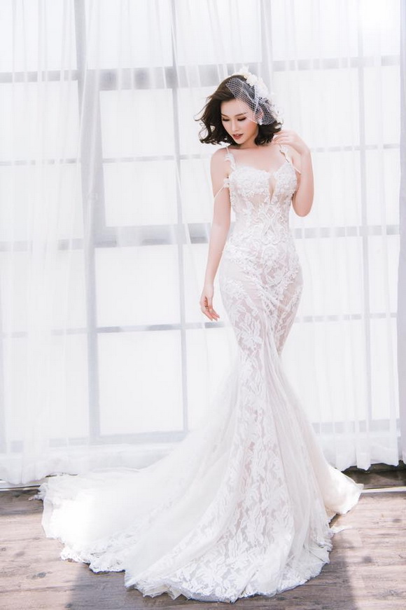 Thanh Trang, Hoa hậu hoàn vũ 2017, sao việt