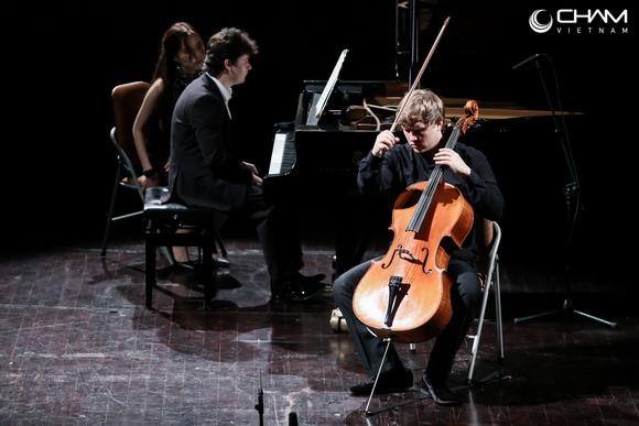 cello-dinh-hoai-xuan-19-5-ngoisao.vn-w580-h387 1 CELLO Fundamento Concert II, Hòa nhạc thính phòng, Đinh Hoài Xuân