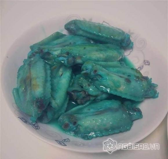 Mục sở thị món canh gà chiên, cánh gà chiên màu xanh, cánh gà chiên,địa chỉ ăn ngon