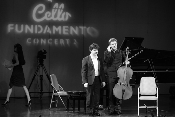 violin Khánh Linh violin, Nghệ sĩ violin Khánh Linh, Nghễ si cello Đinh Hoài Xuân, CELLO Fundamento, Cham Vietnam