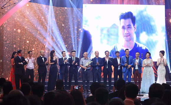 Diễn viên bảo thanh,bảo thanh chiến thắng giải nữ diễn viên ấn tượng,VTV Awards 2017,truyền hình,truyền hình Việt Nam