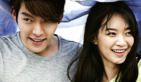 chuyện làng sao,nữ diễn viên Shin Min Ah,diễn viên Shin Min Ah và Kim Woo Bin,Shin Min Ah và Kim Woo Bin, sao Hàn