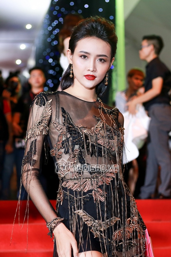 thời trang sao,sao Việt,trang phục sao trên thảm đỏ,Vietnam's Next Top Model