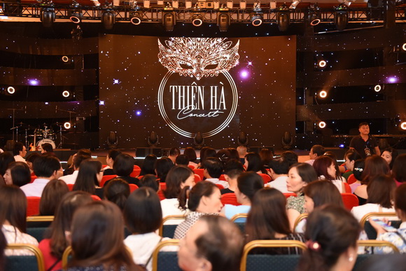 Ca sĩ đàm vĩnh hưng,ông hoàng nhạc việt,thẩm mỹ viện thiên hà