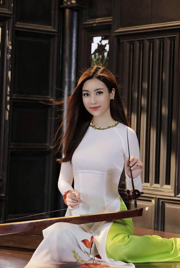 Hoa hậu mỹ linh,hoa hậu việt nam 2016,mỹ linh diện áo dài,album ảnh sao,sao Việt