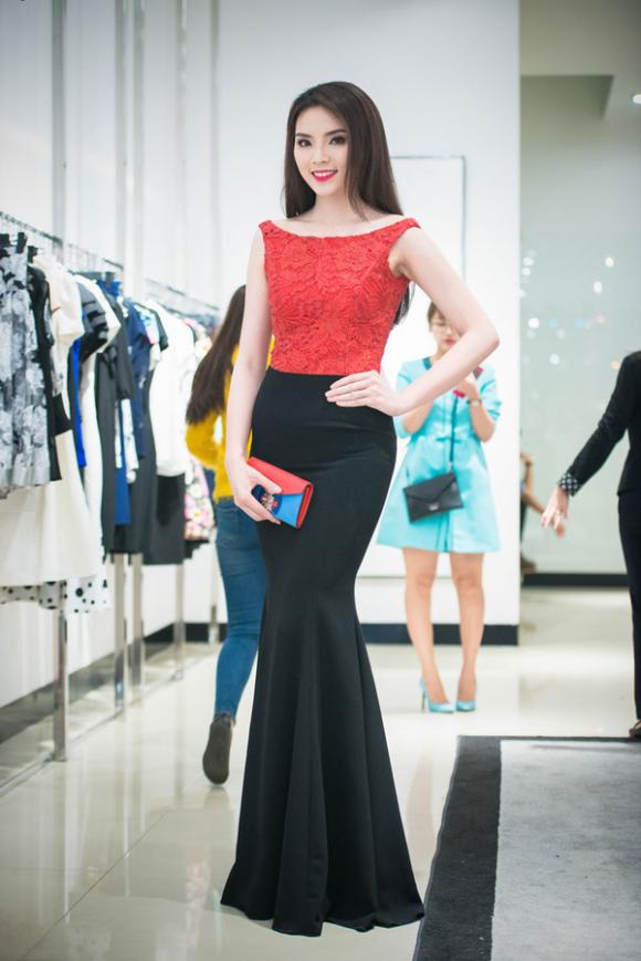 sao việt, kỳ duyên, hoa hậu kỳ duyên, phụ kiện kỳ duyên, kỳ duyên dùng đồ hiệu,thời trang sao