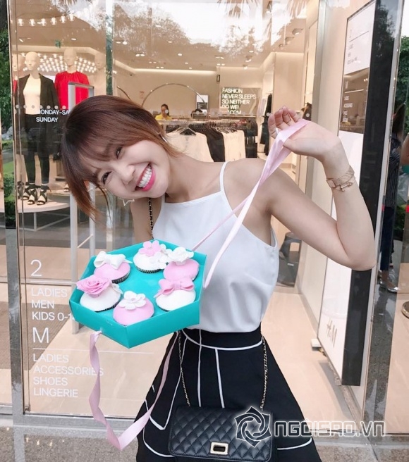 Hot girl và hot boy Việt, Hot girl và hot boy Việt tháng 9, tin tức Hot girl và hot boy Việt