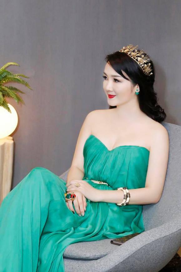 Hoa hậu,sao Việt,Á hậu Huyền My,Hoa hậu đền Hùng Giáng My,Lý Nhã Kỳ,Miss Grand International 2017