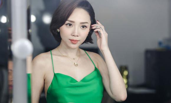 Hà Thu,  Miss Earth 2017, Hoa hậu Trái đất,Hoa hậu,sao Việt
