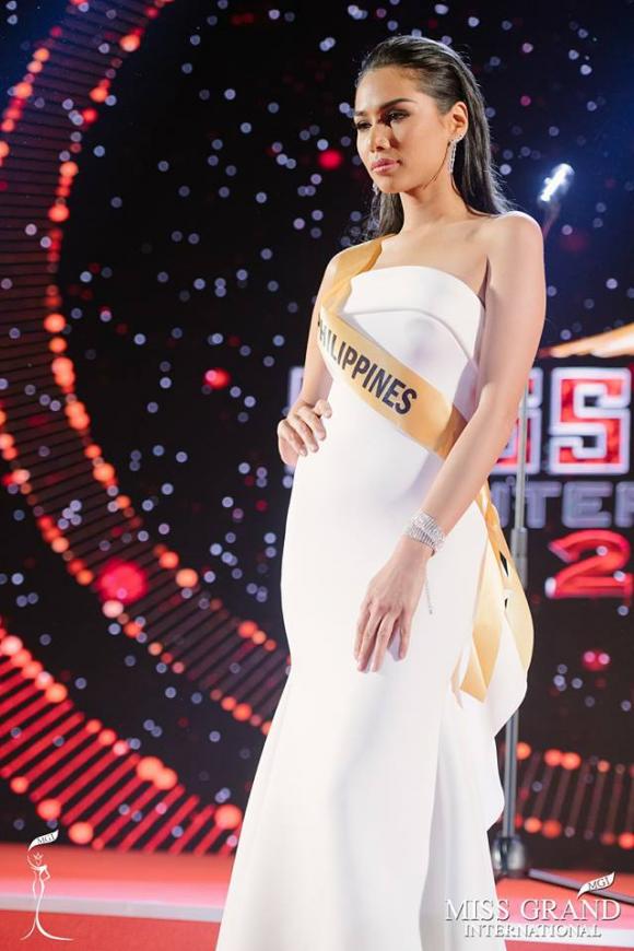 sao việt, huyền my, á hậu huyền my, huyền my trượt top 10, miss grand international 2017,Hoa hậu