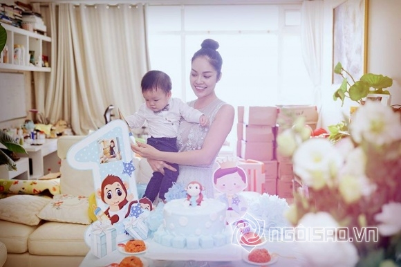 sao việt, dương cẩm lynh, con trai dương cẩm lynh, tiệc thôi nôi con dương cẩm lynh, sinh nhật dương cẩm lynh