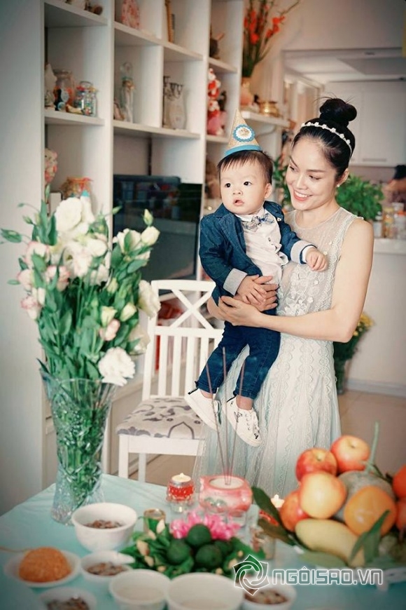 sao việt, dương cẩm lynh, con trai dương cẩm lynh, tiệc thôi nôi con dương cẩm lynh, sinh nhật dương cẩm lynh
