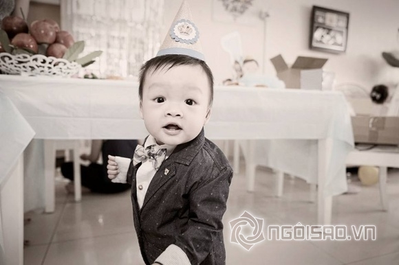 sao việt, dương cẩm lynh, con trai dương cẩm lynh, tiệc thôi nôi con dương cẩm lynh, sinh nhật dương cẩm lynh