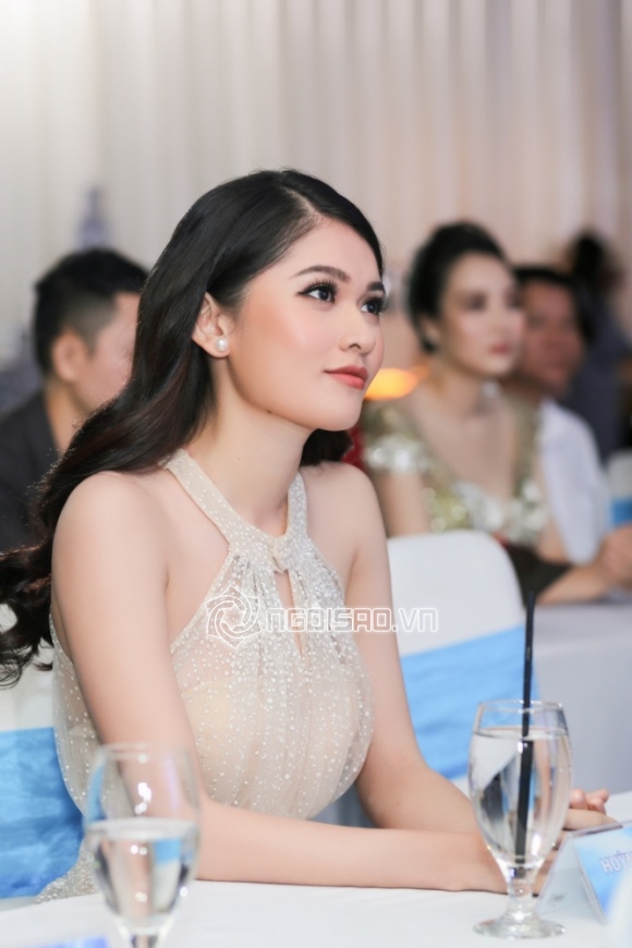 thời trang sao,sao Việt,Hoa hậu Đỗ Mỹ Linh,Hoa hậu Mỹ Linh,Miss World 2017,Á hậu Thùy Dung