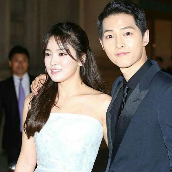 chuyện làng sao,Song Joong Ki và Song Hye Kyo làm đám cưới,diễn viên Song Joong Ki, diễn viên song hye kyo, song hye kyo mũm mĩm, sao Hàn