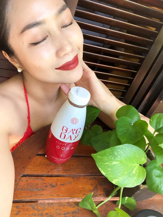 oc-thanh-van-2310-1-ngoisao.vn-w559-h744 9 Ốc Thanh Vân, Nước uống đẹp da Beauty & Go, Nước uống đẹp da