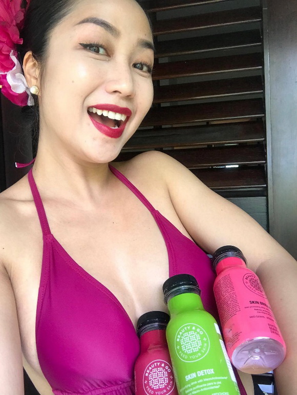oc-thanh-van-2310-3-ngoisao.vn-w580-h772 7 Ốc Thanh Vân, Nước uống đẹp da Beauty & Go, Nước uống đẹp da