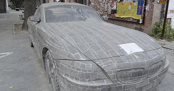 Người đàn ông nghèo đã khiến tất cả vô cùng bất ngờ, điêu khắc tảng đá thành siêu xe, siêu xe BMW