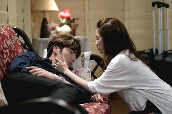 Chuyện tình làng giải trí, Jung Il Woo, sao hàn