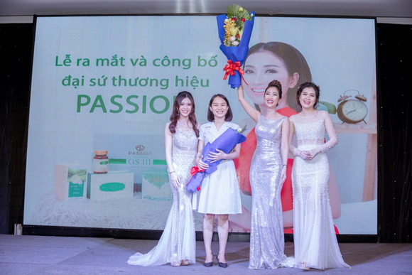Diễn viên Quỳnh Lam, thương hiệu Passion
