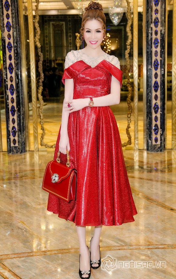 Bùi Thị Hà, Hoa hậu Bùi Thị Hà, Sao Việt