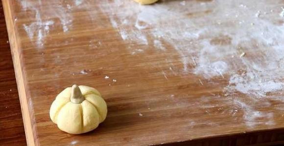 Cách làm bánh rán bí đỏ, bánh rán bí đỏ, hướng dẫn làm bánh rán bí đỏ