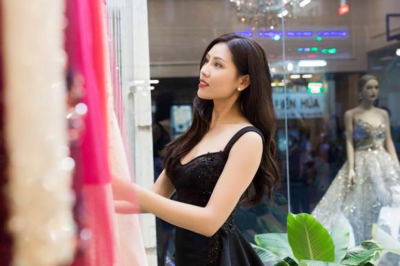 Nguyễn Thị Loan,Miss Universe,Hoa hậu Hoàn vũ 2017