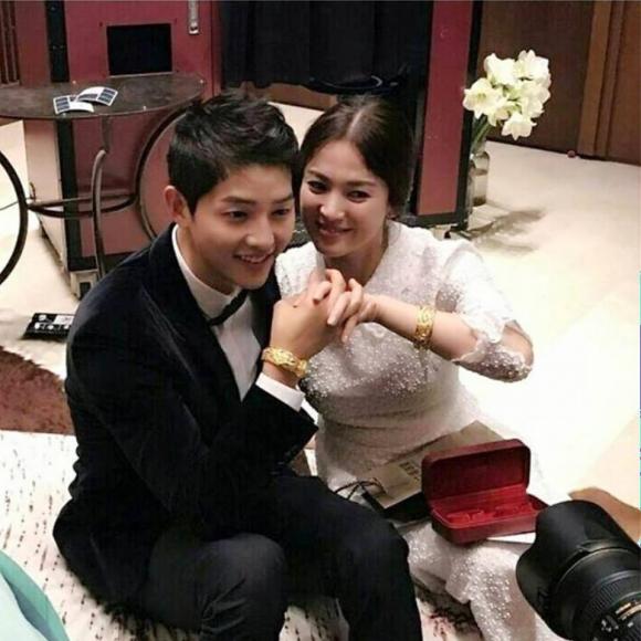 Song Joong Ki và Song Hye Kyo,Song Joong Ki và Song Hye Kyo làm đám cưới, quà cưới 