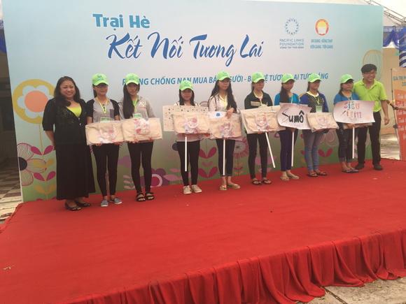 Oriflame, Oriflame Việt Nam, Oriflame Việt Nam ủng hộ người dân bị ảnh hưởng bão số 12