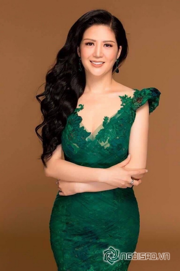 nu-hoang-kim-cuong-1411-6-ngoisao.vn-w580-h870 5 Đinh Hiền Anh, Nữ Hoàng Kim Cương Empire 2017, sao việt