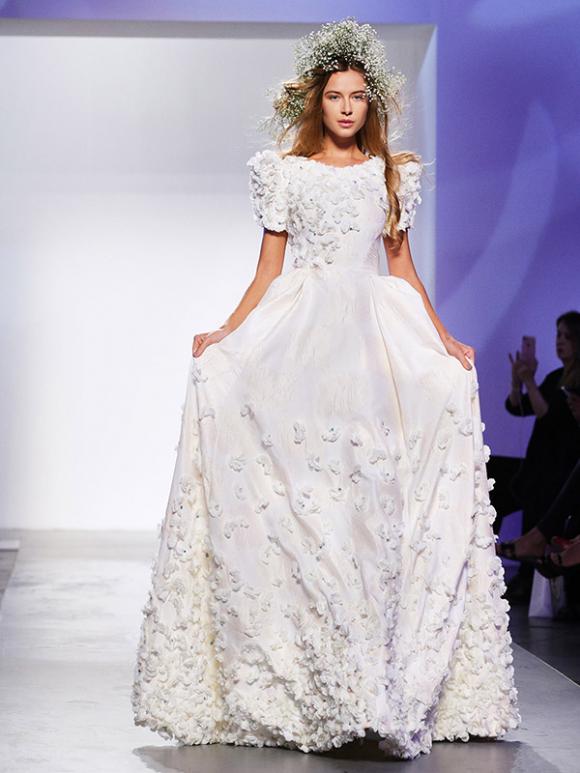 Phạm Hương, Hoa hậu Phạm Hương, Phạm Hương Arab Fashion Week