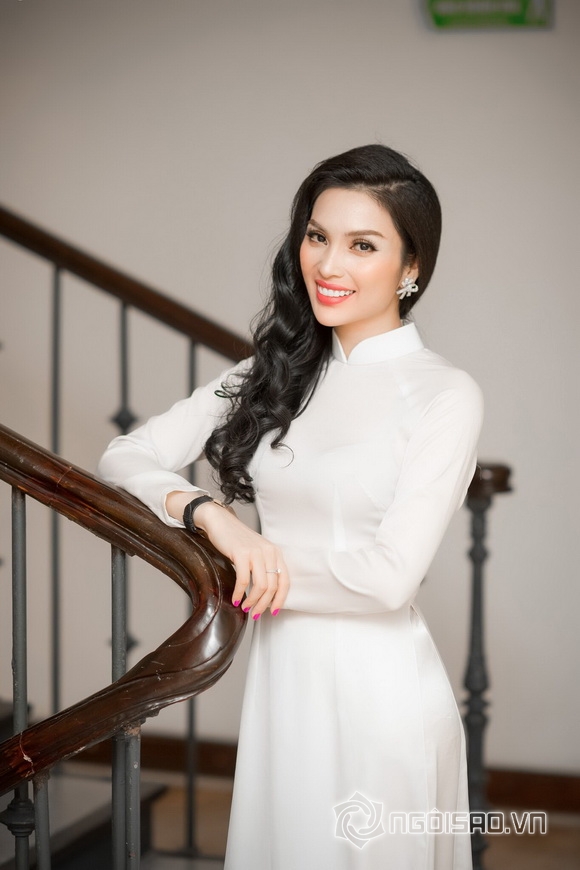 Nữ hoàng tài năng Huyền Sâm, Kim Huyền Sâm, Sao Việt