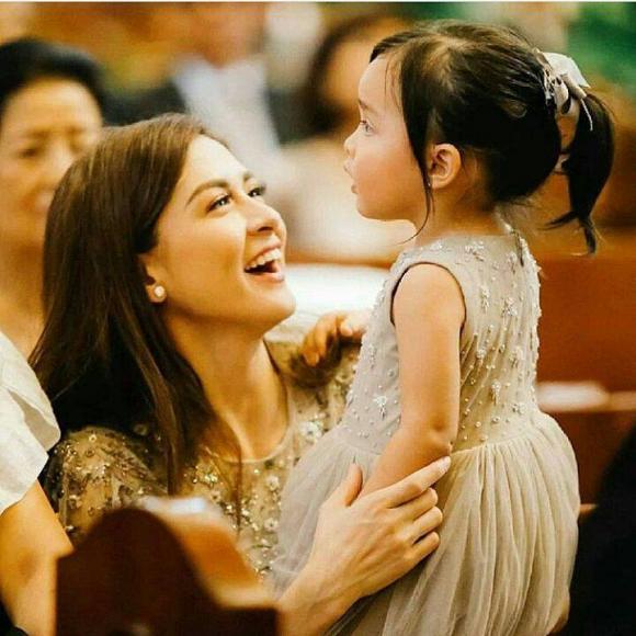 con gái Mỹ nhân đẹp nhất Philippines,Marian Rivera và Dingdong Dantes,bé Zia