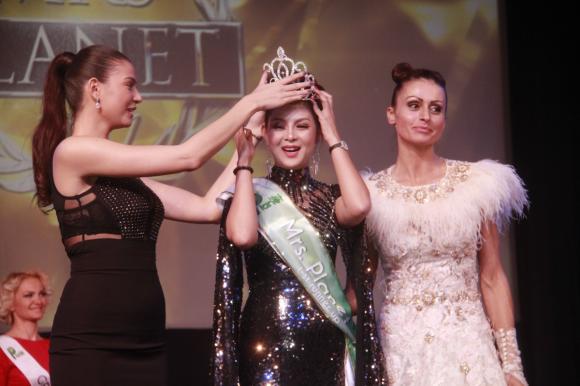 Vợ diễn viên Thành Được, Vân Anh, Mrs. Planet 2017