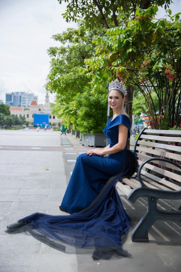 diem-kyly-2911-19-ngoisao.vn-w580-h870 7 Hoa hậu Diễm Kyly, Hoa hậu Quý bà Thái Lan Jeeda, sao việt