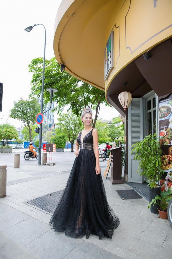 diem-kyly-2911-6-ngoisao.vn-w580-h870 20 Hoa hậu Diễm Kyly, Hoa hậu Quý bà Thái Lan Jeeda, sao việt