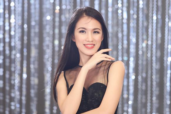 Phạm Hương, Hoa hậu Hoàn vũ 2017, Hoa hậu Phạm Hương