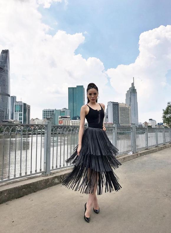 Hoa hậu Hoàn vũ Phạm Hương,Hoa hậu Nguyễn Cao Kỳ Duyên,giải bạc siêu mẫu Minh Tú
