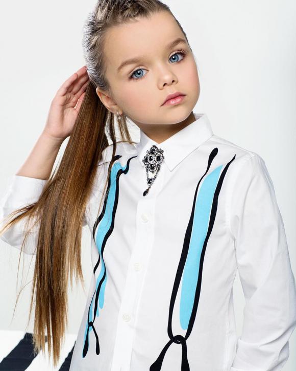 bé gái xinh nhất thế giới, Anastasia Knyaze, mẫu nhí Anastasia Knyaze