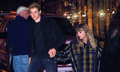 Taylor Swift, ca sĩ Taylor Swift, nhà của Taylor Swift cháy