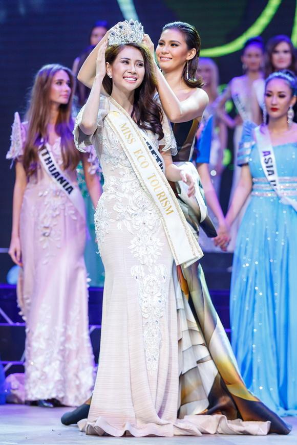 Á khôi liên phương,Miss Eco Tourism 2017,Hoa hậu Đại sứ Du lịch Thế giới 2017