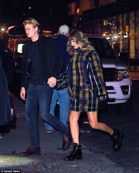 taylor swift,Taylor Swift hẹn hò, taylor swift hẹn hò joe alwyn