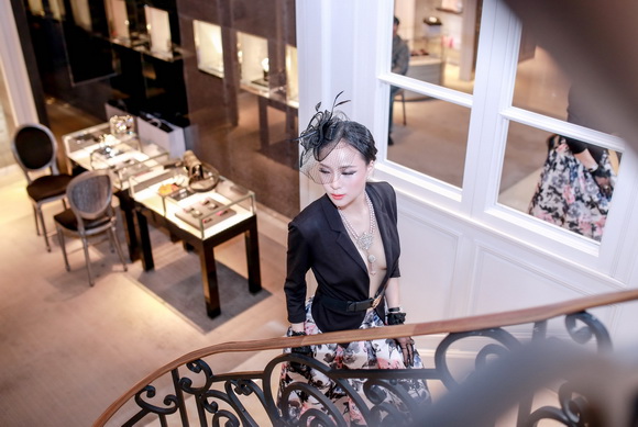 Á hậu Ngọc Quỳnh, Sao Việt