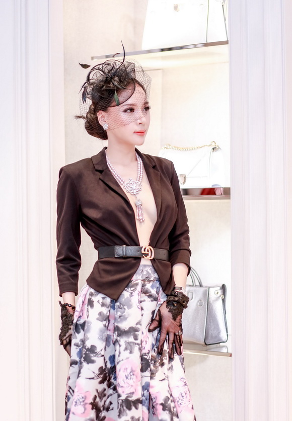 Á hậu Ngọc Quỳnh, Sao Việt