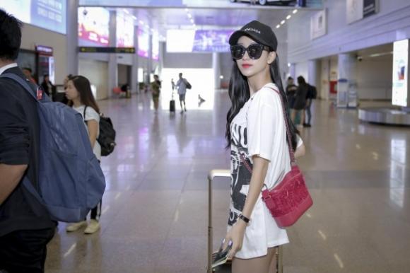 Hà Thi hội ngộ Lý Nhã Kỳ 0 Người đẹp hà thu,siêu mẫu hoàng thùy,diễn viên lý nhã kỳ