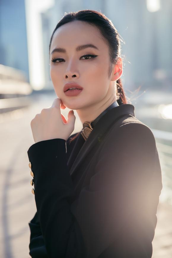Angela Phương Trinh, diễn viên Angela Phương Trinh, thời trang Angela Phương Trinh