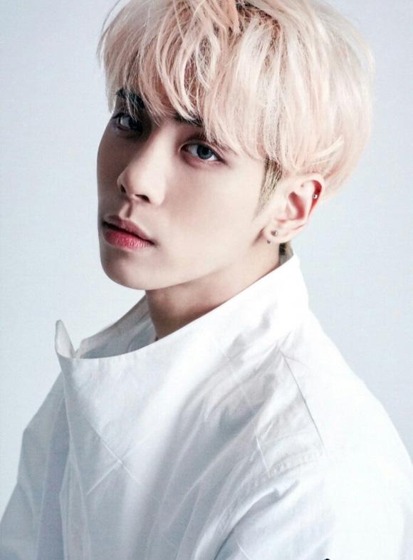 Jonghyun, sao Việt trầm cảm, trầm cảm, Hương Giang idol, Đại Nhân, Thái Trinh