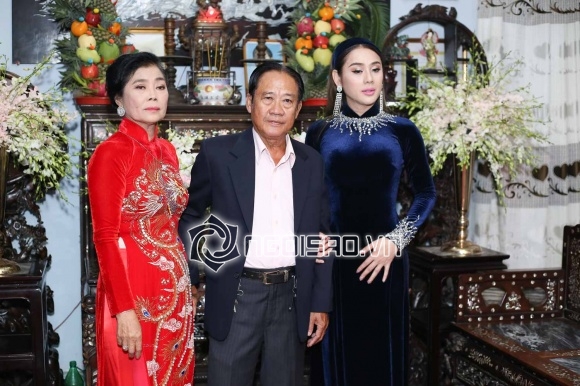 Lâm Khánh Chi, đám cưới Lâm Khánh Chi, chồng Lâm Khánh Chi